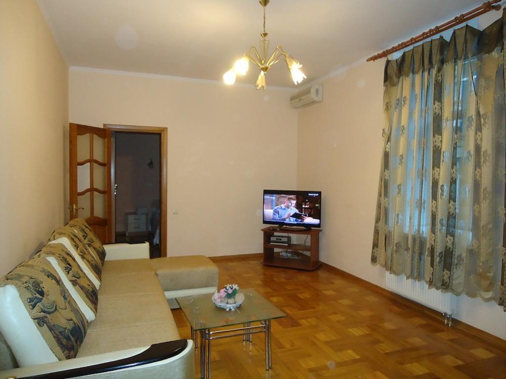 Rentday Apartments - Kiev Bilik gambar