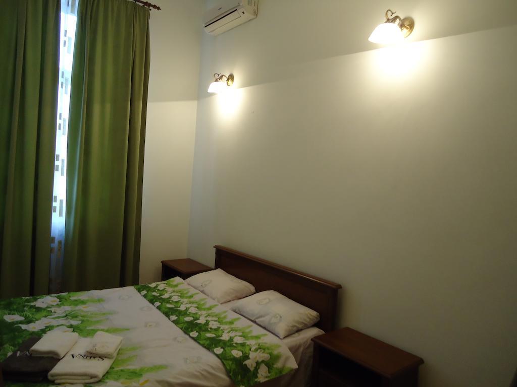 Rentday Apartments - Kiev Luaran gambar