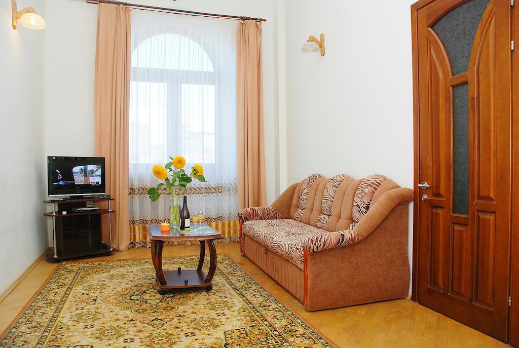 Rentday Apartments - Kiev Luaran gambar