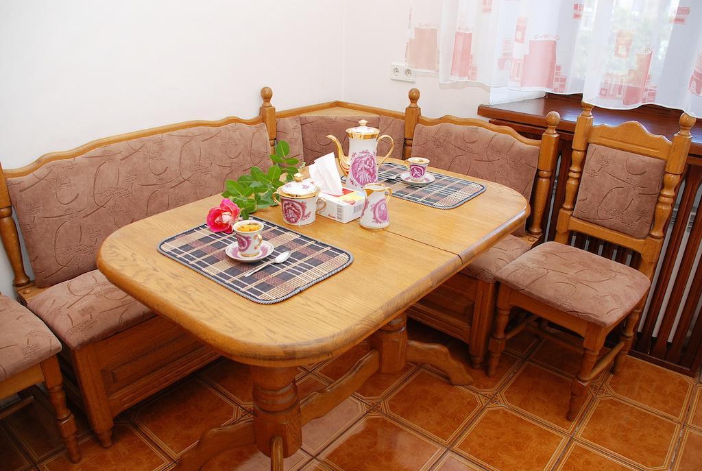 Rentday Apartments - Kiev Luaran gambar