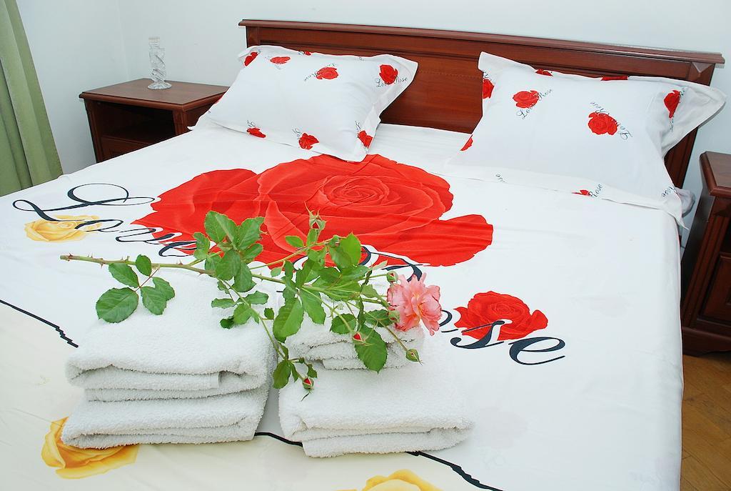 Rentday Apartments - Kiev Luaran gambar