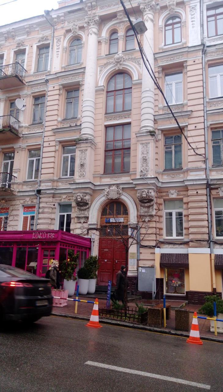 Rentday Apartments - Kiev Luaran gambar